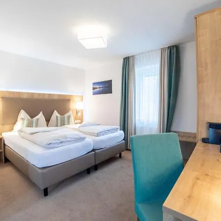 Bergkristall Hotel 4*