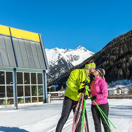 Hotel Bergkristall 4*
